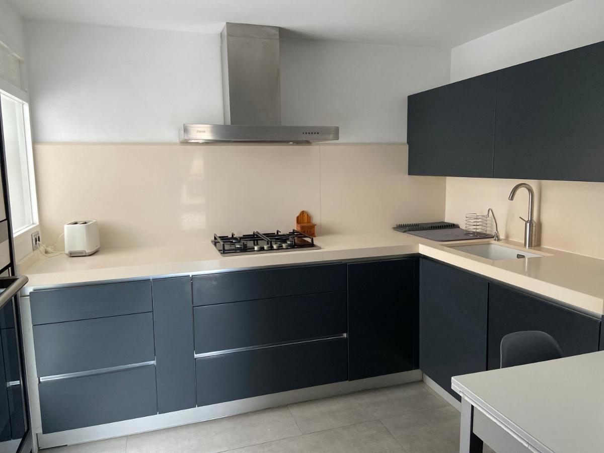 Cute Apartment Valence Extérieur photo