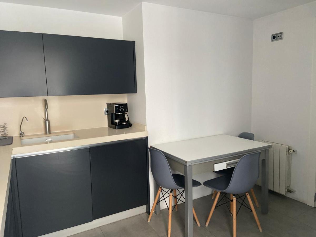 Cute Apartment Valence Extérieur photo