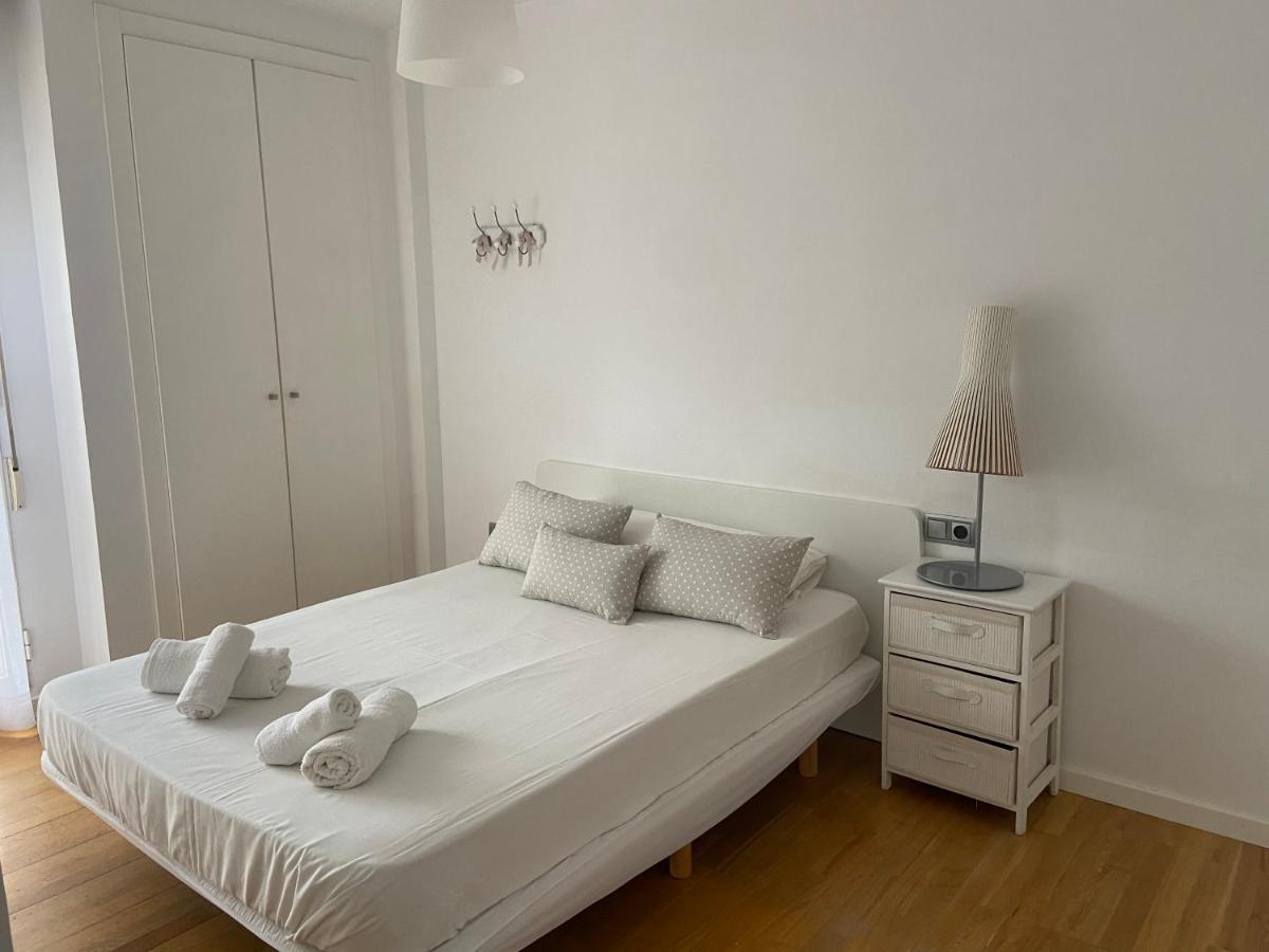 Cute Apartment Valence Extérieur photo